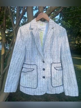 CAbi White and Black Textured Pattern Blazer with Black Piping size 12